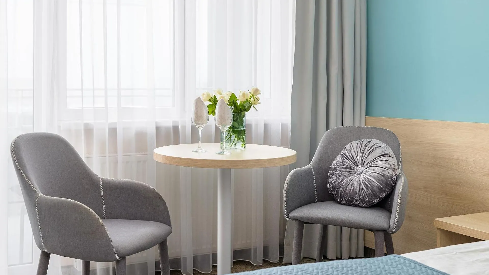 Apartments On The Parseta River Kolobrzeg By Noclegi Renters Aparthotel